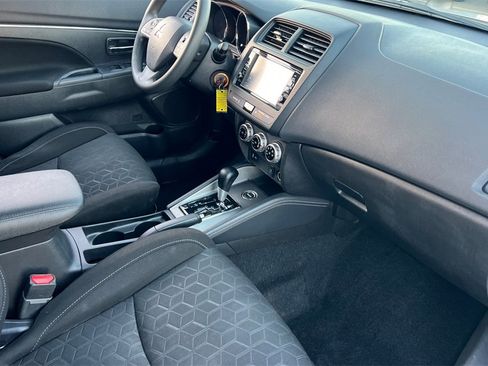 Used 2020 Mitsubishi Outlander Sport ES image 19