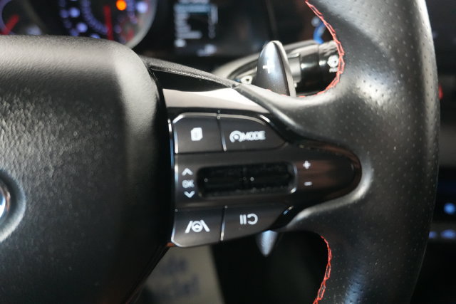 Used 2021 Hyundai Elantra N Line FWD image 15