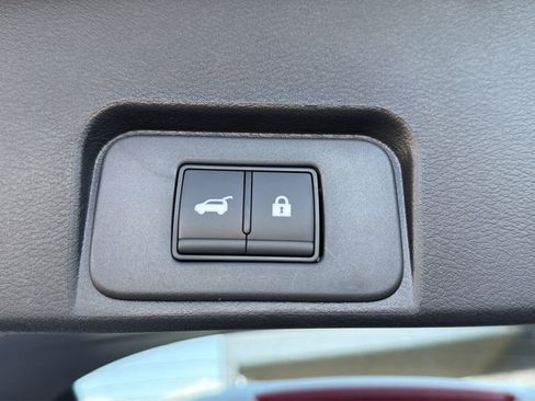 New 2026 Nissan Rogue SV AWD/4WD image 14