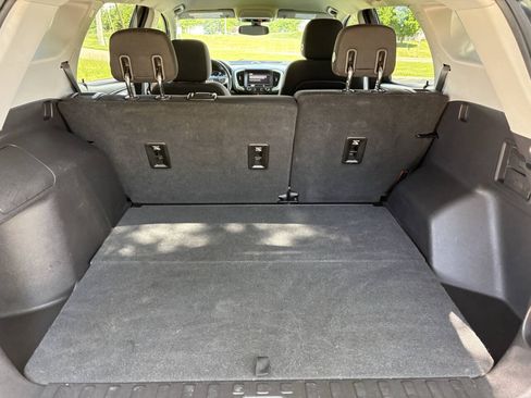 Used 2019 GMC Terrain SLE w/ Infotainment Package I AWD/4WD image 29