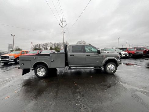 New 2026 RAM 5500 Tradesman w/ Laramie Trim Package image 5