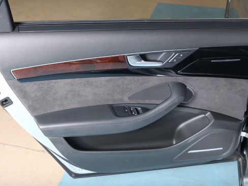 Used 2013 Audi A8 L 4.0T w/ Comfort Pkg image 48