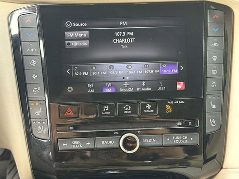 Certified 2022 INFINITI QX50 Essential image 17