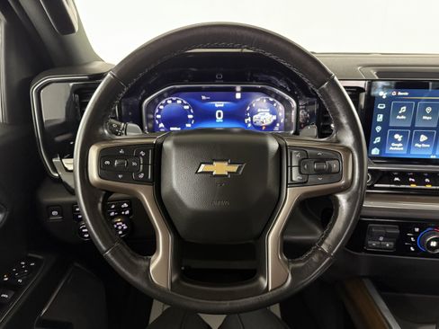 Used 2022 Chevrolet Silverado 1500 High Country w/ High Country Premium Package image 22