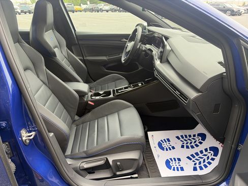 Used 2024 Volkswagen Golf R AWD/4WD image 26