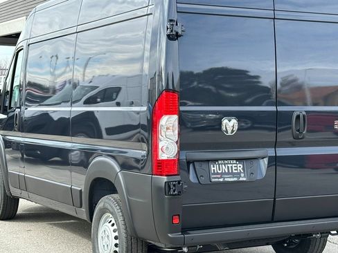 New 2026 RAM ProMaster 2500 w/ Safety Group FWD image 5