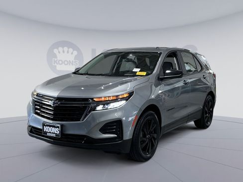 Used 2023 Chevrolet Equinox LS w/ Midnight Edition FWD image 1