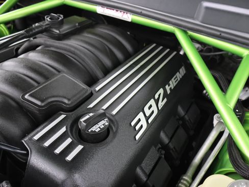 Used 2011 Dodge Challenger SRT8 w/ Green w/Envy Group RWD image 19