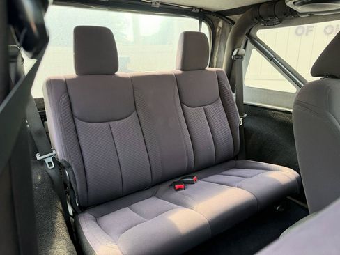 Used 2013 Jeep Wrangler Sport AWD/4WD image 5