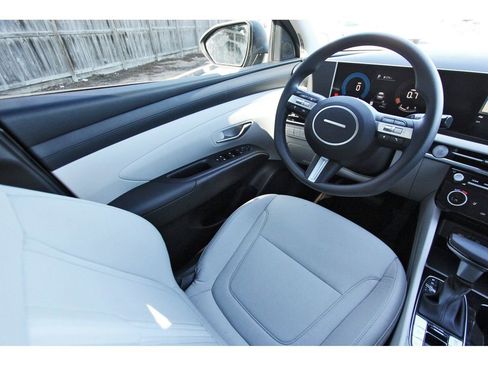 Certified 2026 Hyundai Tucson SEL FWD image 9