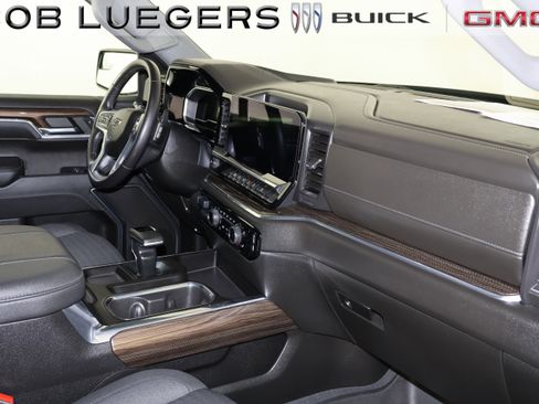 Certified 2023 Chevrolet Silverado 1500 RST w/ Z71 Off-Road Package AWD/4WD image 21