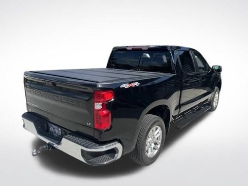 Used 2025 Chevrolet Silverado 1500 LT AWD/4WD image 10