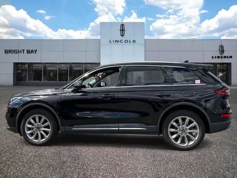 Certified 2022 Lincoln Corsair AWD w/ Premium Package image 3