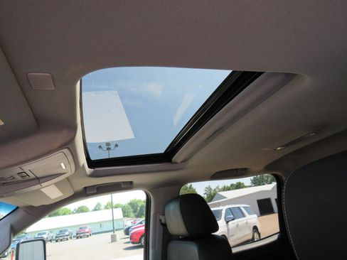 Used 2019 Chevrolet Silverado 2500 LTZ w/ Duramax Plus Package image 9