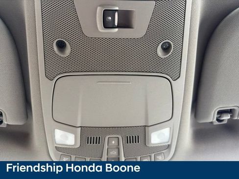 Used 2017 Ford F150 Lariat AWD/4WD image 41