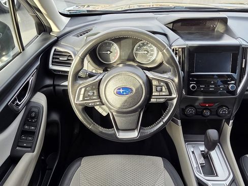 Used 2022 Subaru Forester Premium image 17