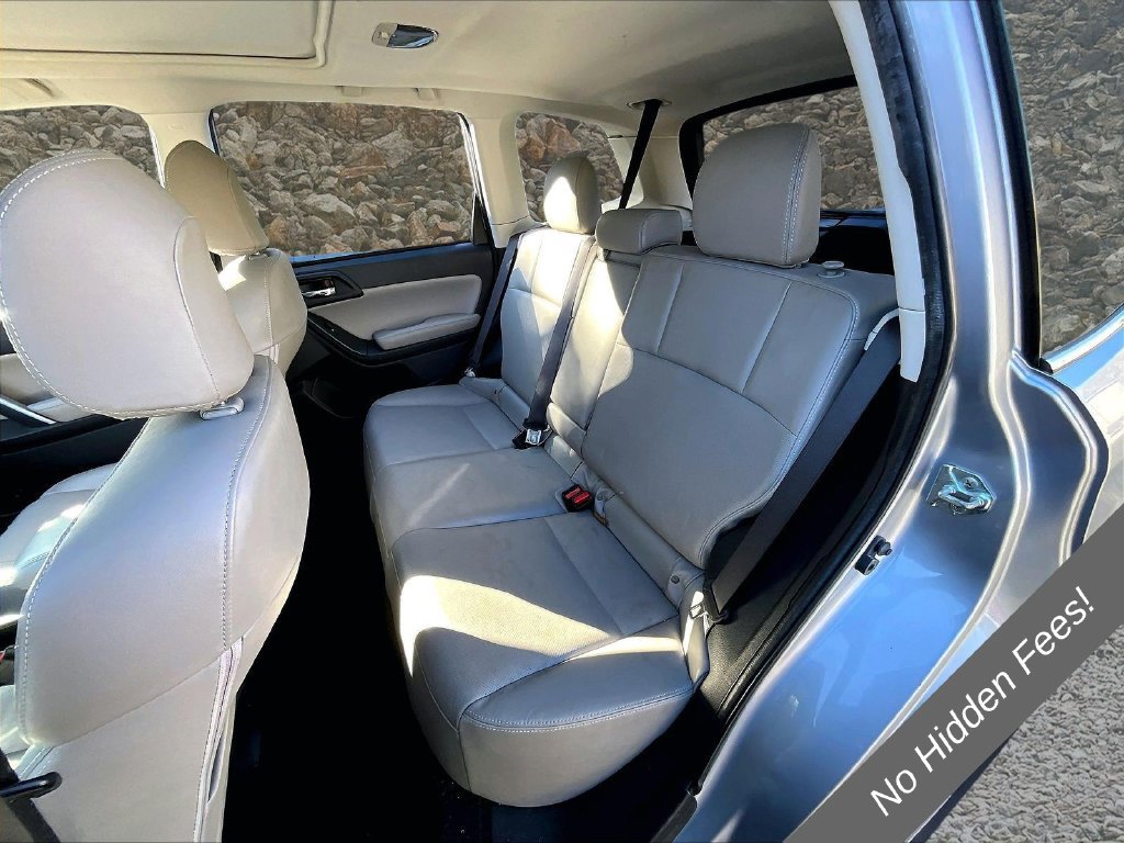 Used 2014 Subaru Forester 2.5i Limited AWD/4WD image 21