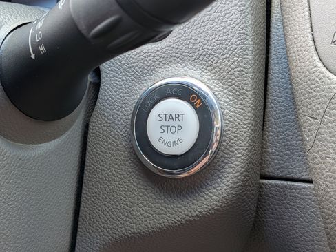 Used 2010 INFINITI G37 x w/ Premium Pkg AWD/4WD image 27