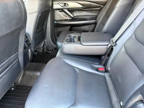 Used 2018 MAZDA CX-9 Touring FWD image 28