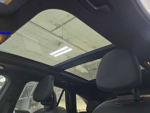 Certified 2025 Mercedes-Benz GLC 300 GLC 300 image 22