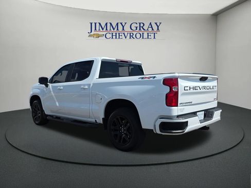 Used 2023 Chevrolet Silverado 1500 RST w/ Convenience Package II AWD/4WD image 3