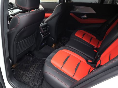 New 2025 Mercedes-Benz GLE 63 AMG S image 10