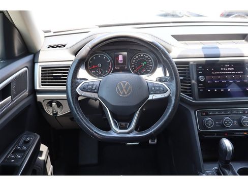 Used 2021 Volkswagen Atlas SE FWD image 30