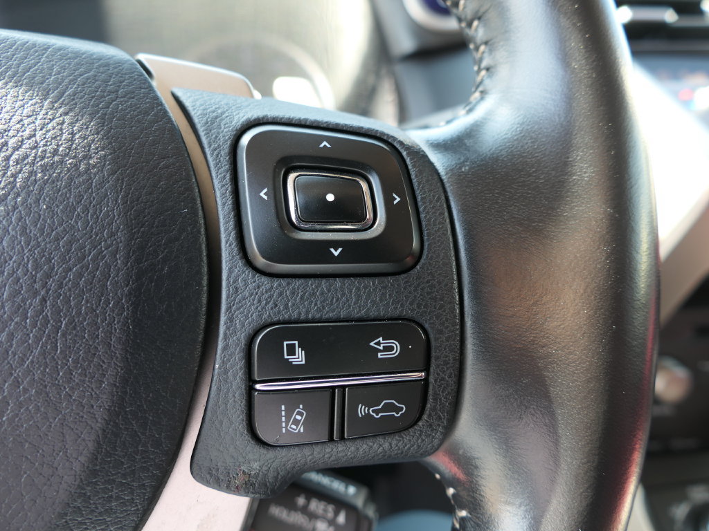 Used 2020 Lexus NX 300h AWD w/ Premium Package image 15