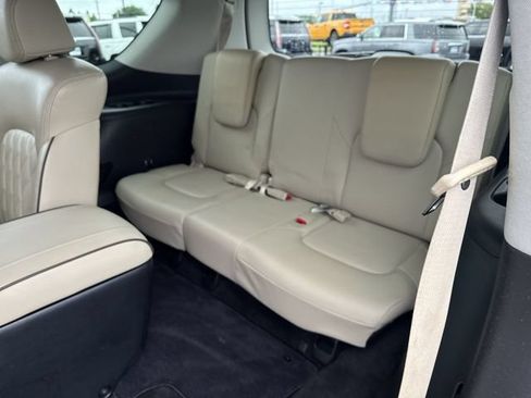 Used 2021 Nissan Armada Platinum w/ Captain's Chairs Package AWD/4WD image 16
