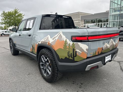 Used 2023 Rivian R1T Adventure AWD/4WD image 4