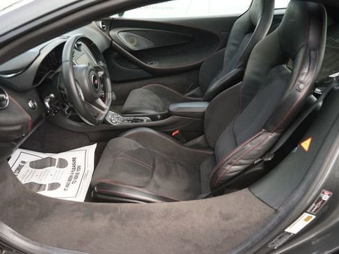 Used 2017 McLaren 570S RWD image 10
