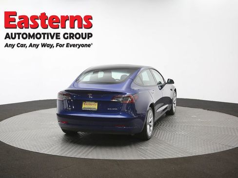 Used 2022 Tesla Model 3 Long Range AWD/4WD image 34