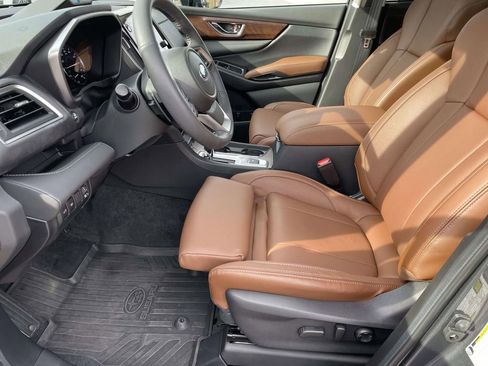 Certified 2025 Subaru Ascent Touring w/ Popular Package #2 image 21