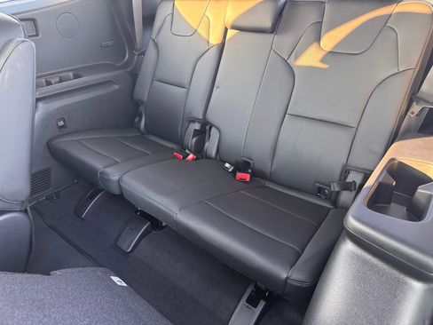 New 2025 Kia Telluride S image 26