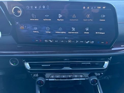 Used 2026 Chevrolet Traverse RS AWD/4WD image 18