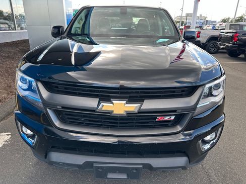 Used 2015 Chevrolet Colorado Z71 AWD/4WD image 2