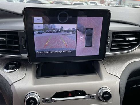 Used 2022 Ford Explorer Timberline w/ Timberline Technology Package AWD/4WD image 19