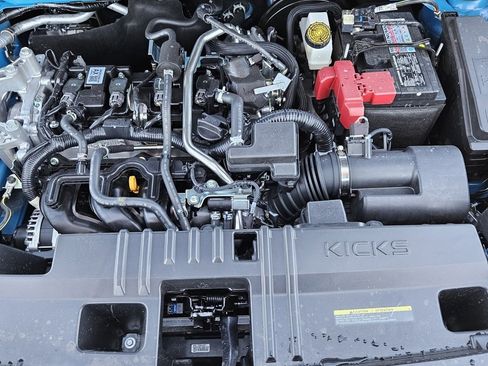 New 2026 Nissan Kicks SR image 19