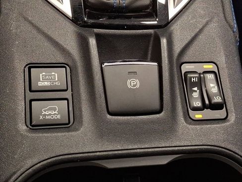 Used 2019 Subaru Crosstrek Hybrid w/ Moonroof Package w/Navigation image 25