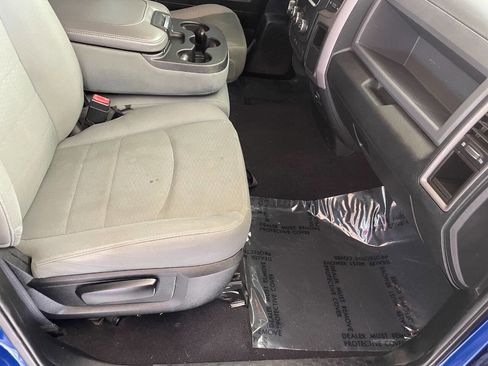 Used 2017 RAM 1500 Express w/ Express Value Package image 30