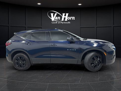 Used 2021 Chevrolet Blazer LT AWD/4WD image 8