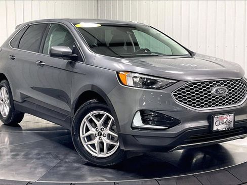 Used 2024 Ford Edge SEL AWD/4WD image 3