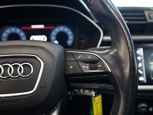 Used 2021 Audi Q3 2.0T Premium image 31