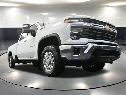 Used 2025 Chevrolet Silverado 3500 LT w/ Safety Package AWD/4WD image 55