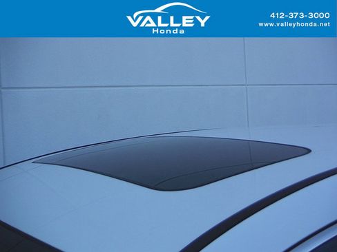 Used 2022 Honda CR-V EX-L image 3