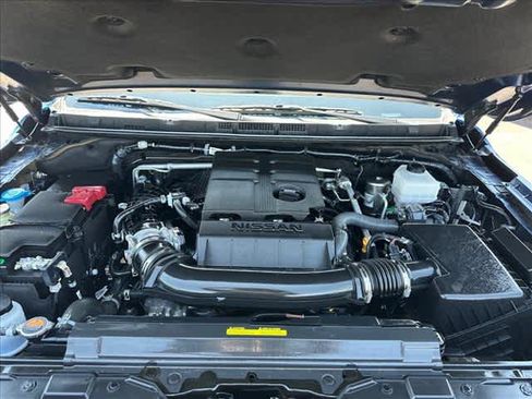 Certified 2025 Nissan Frontier SV w/ SV Convenience Package RWD image 27