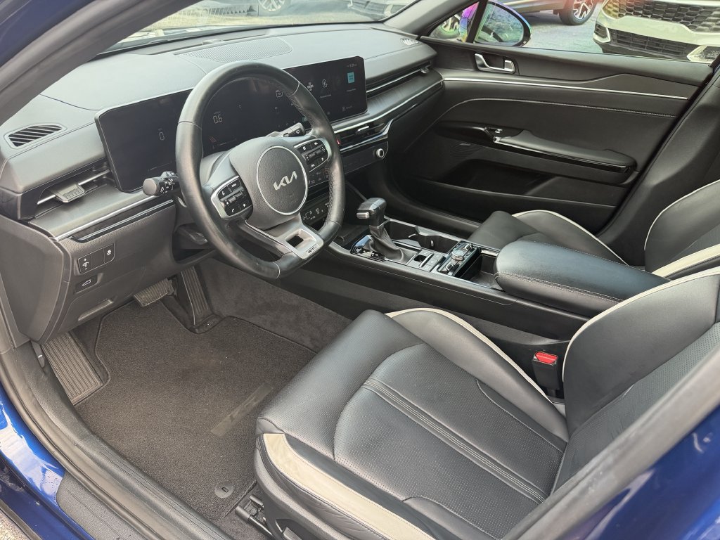 Certified 2025 Kia K5 GT-Line w/ GT-Line Premium Package FWD image 17