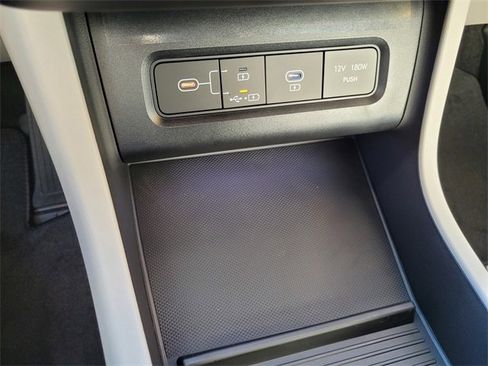 New 2026 Hyundai Tucson Limited image 22