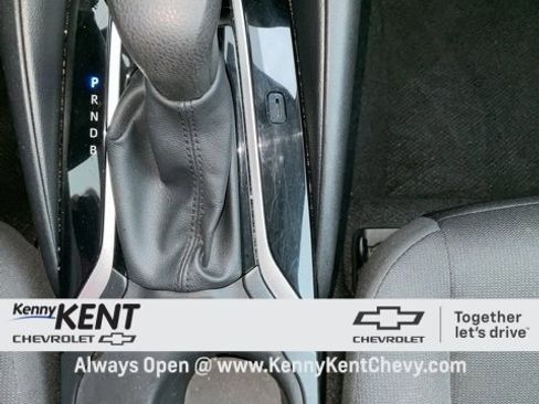 Used 2024 Toyota Corolla LE image 23
