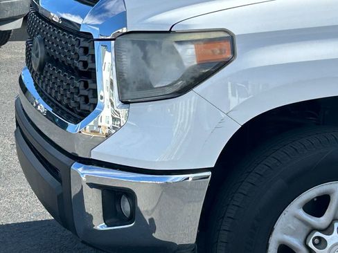 Used 2019 Toyota Tundra SR5 w/ SR5 Upgrade Package RWD image 10